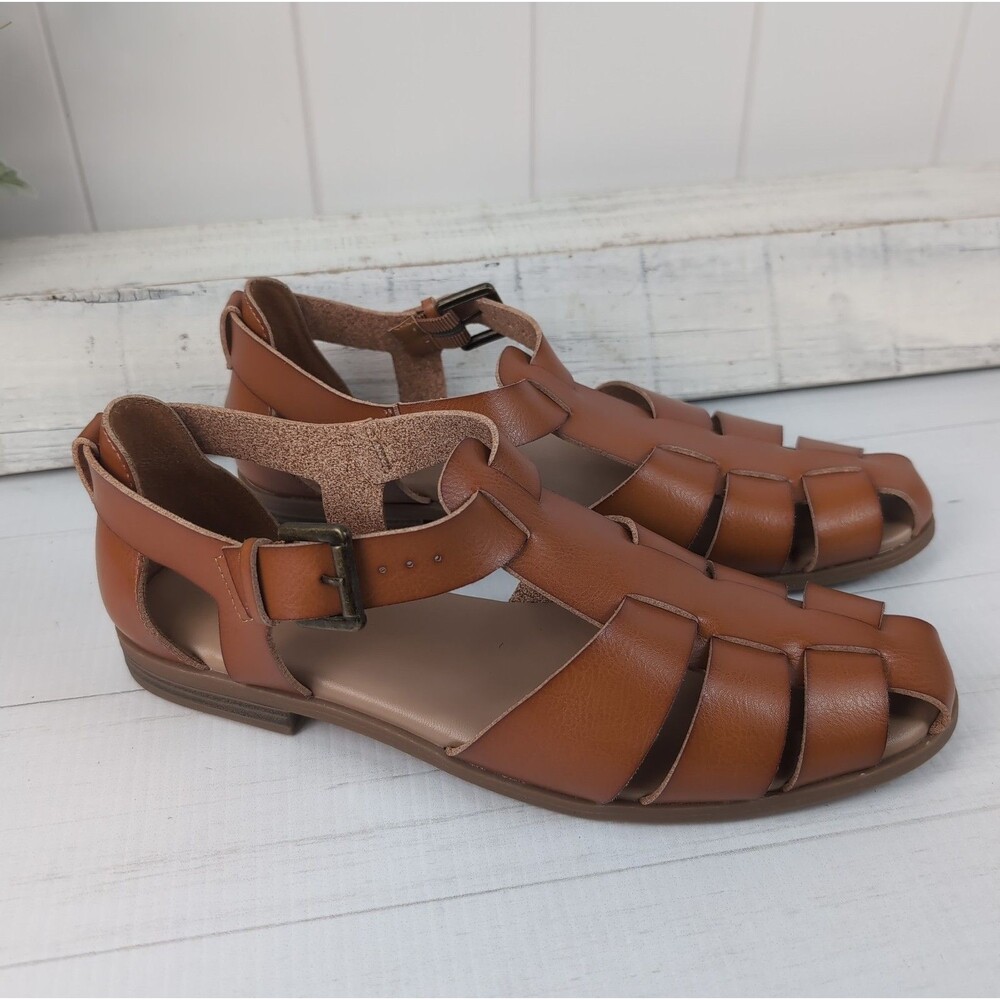 Old Navy Flat Fisherman Sandals Women's Size 8 Cognac Brown Faux Leather
